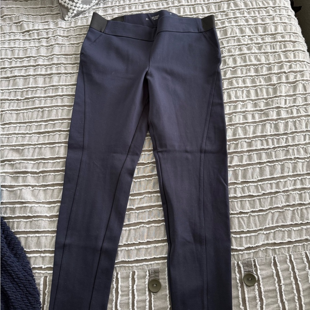 Simply Vera Vera Wang Navy Skinny Pants